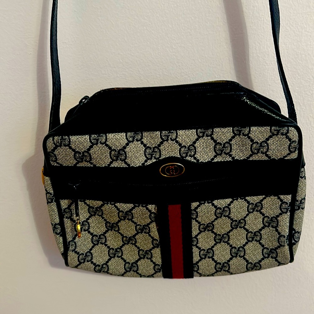 Shoulder bag
